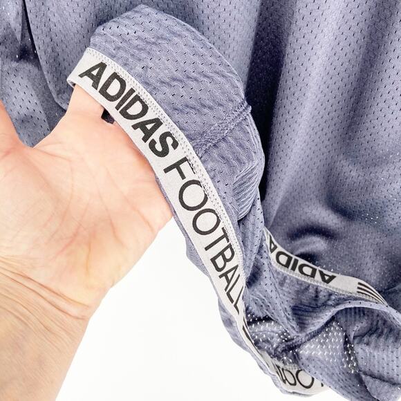 Adidas Football Jersey Practice Sportswear Athleisure Size Large Gray NWT - Picture 7 of 8